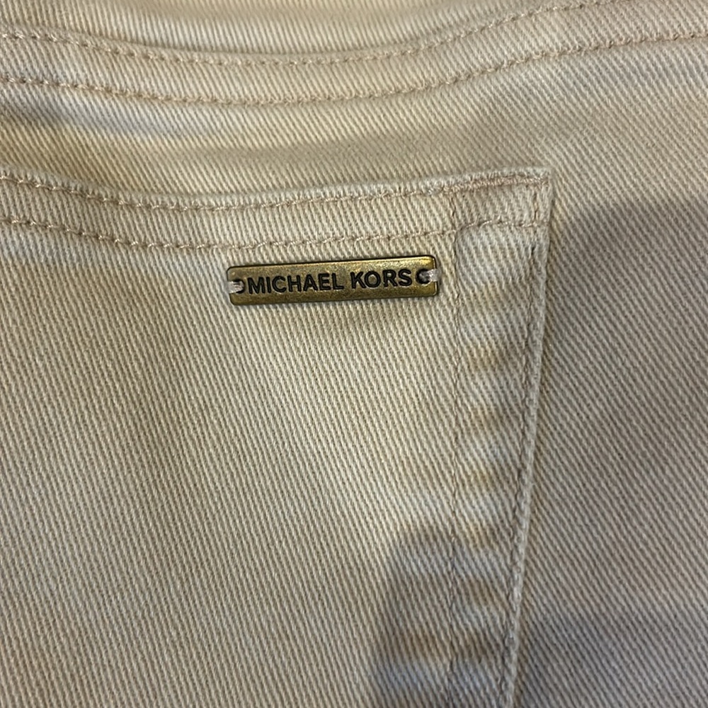 Michael Kors women’s short bundle - Picture 3 of 9